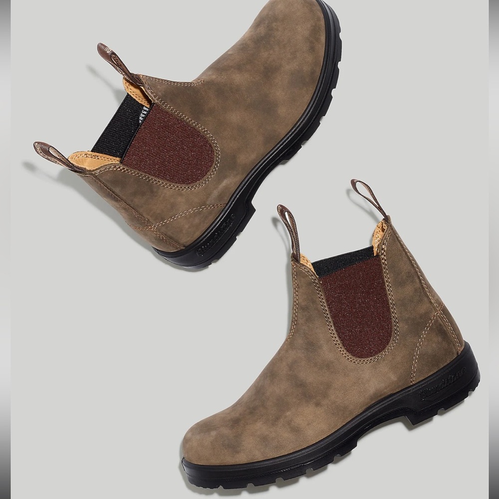 Blundstone Super 550 Chelsea Boots 7.5 rustic brown